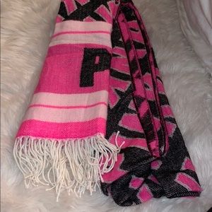 VS PINK Scarf